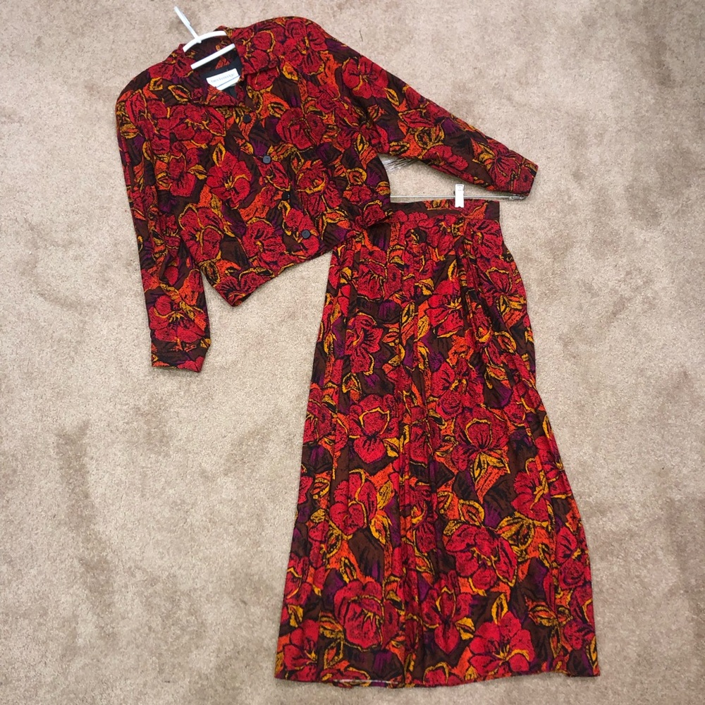 Breckenridge Bold Red and Orange Floral Skirt Set